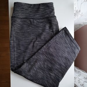 Grey Cropped Leggings